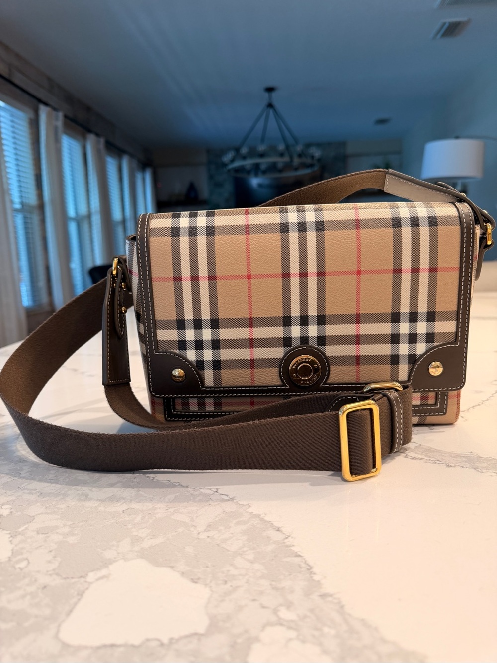 Burberry note crossbody bag